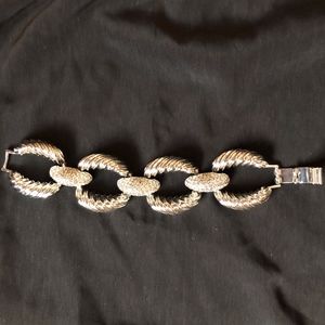 NWOT Banana Republic Vintage Link Silver Bracelet